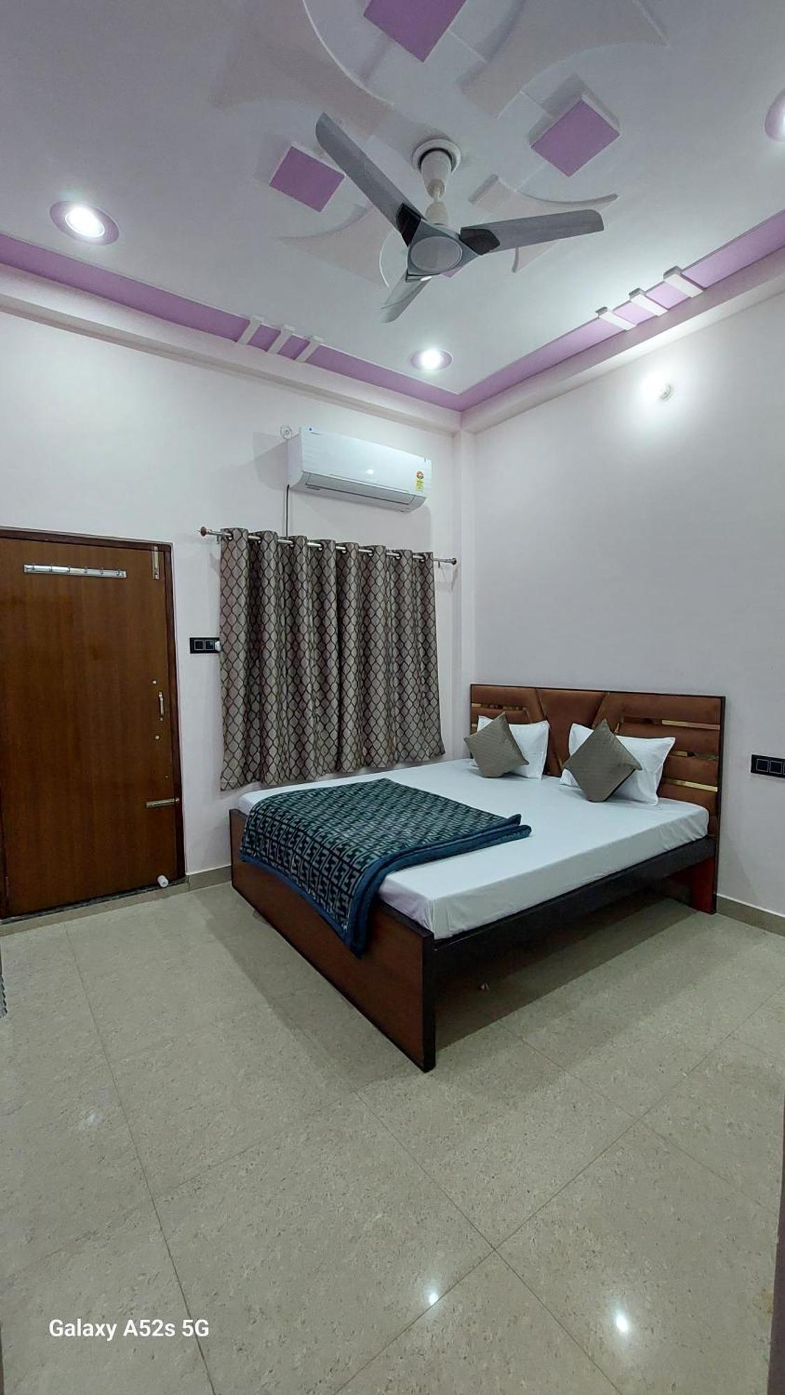 Narayani Paying Guest House Варанасі Екстер'єр фото