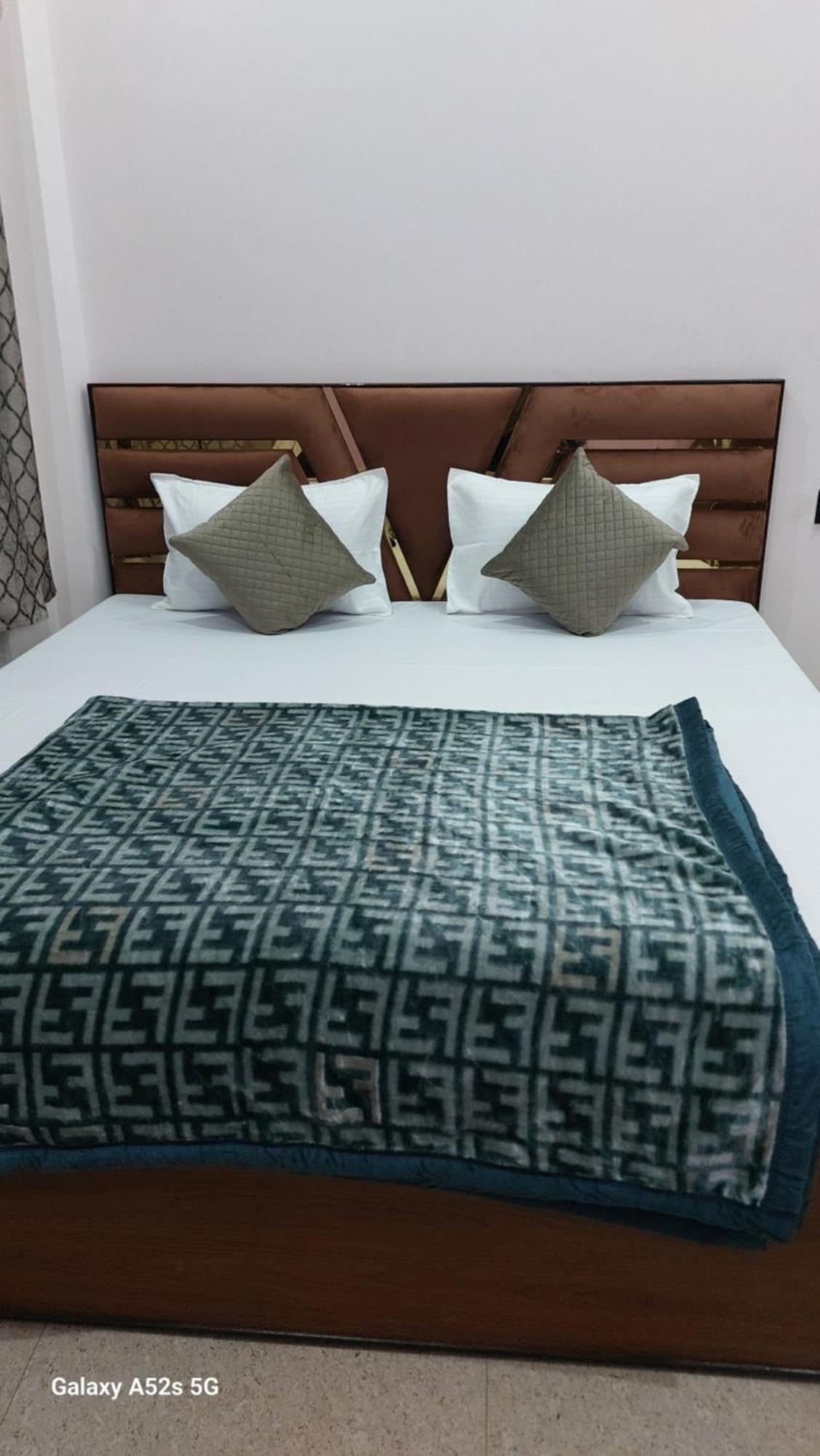 Narayani Paying Guest House Варанасі Екстер'єр фото