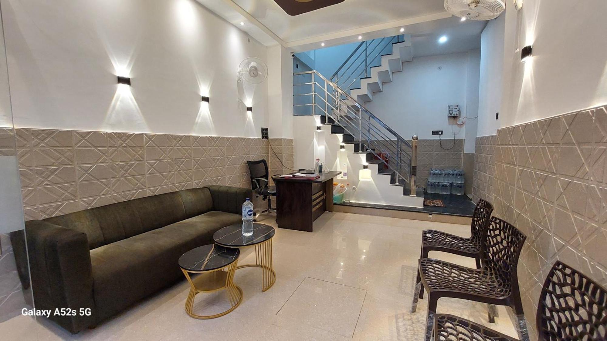Narayani Paying Guest House Варанасі Екстер'єр фото